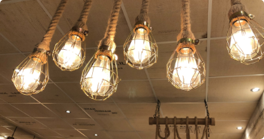 Household Items / Lamp